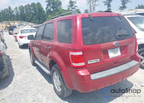 2010 Ford Escape Xlt from USA, damaged, VIN 1FMCU0D79AKC48998